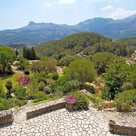 Villa Sleeps 12 With Pool Air Con And Wifi *