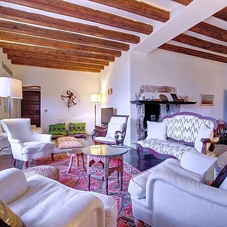 Sleeps 12 With Pool Air Con And Wifi Villa Pollenca