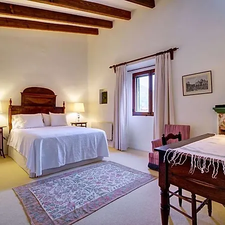 Sleeps 12 With Pool Air Con And Wifi * Pollenca