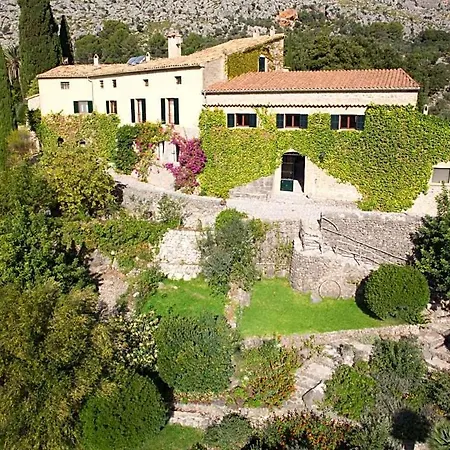 Villa Sleeps 12 With Pool Air Con And Wifi *